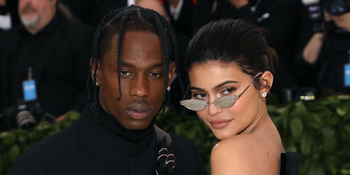 Kim and Kylie Respond to Fake Travis Scott Cheating Photos