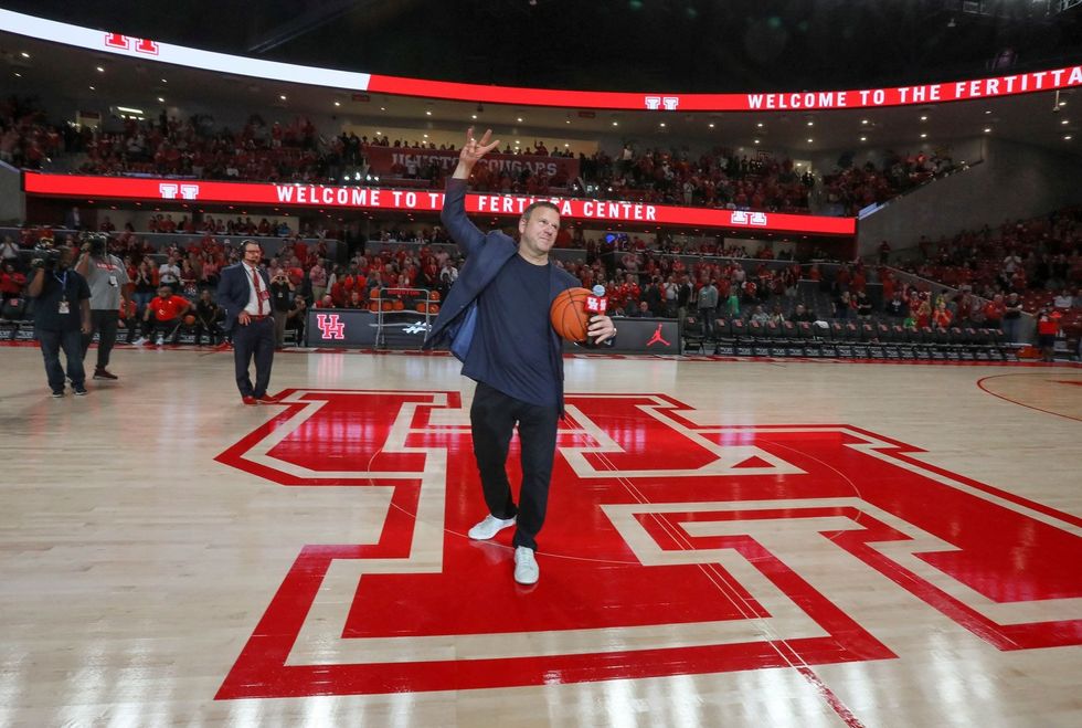The new Fertitta Center proves to be a fortress for Houston basketball