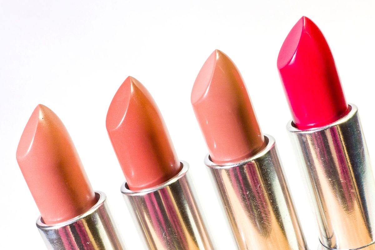 Best Long-Lasting Holiday Lip Colors