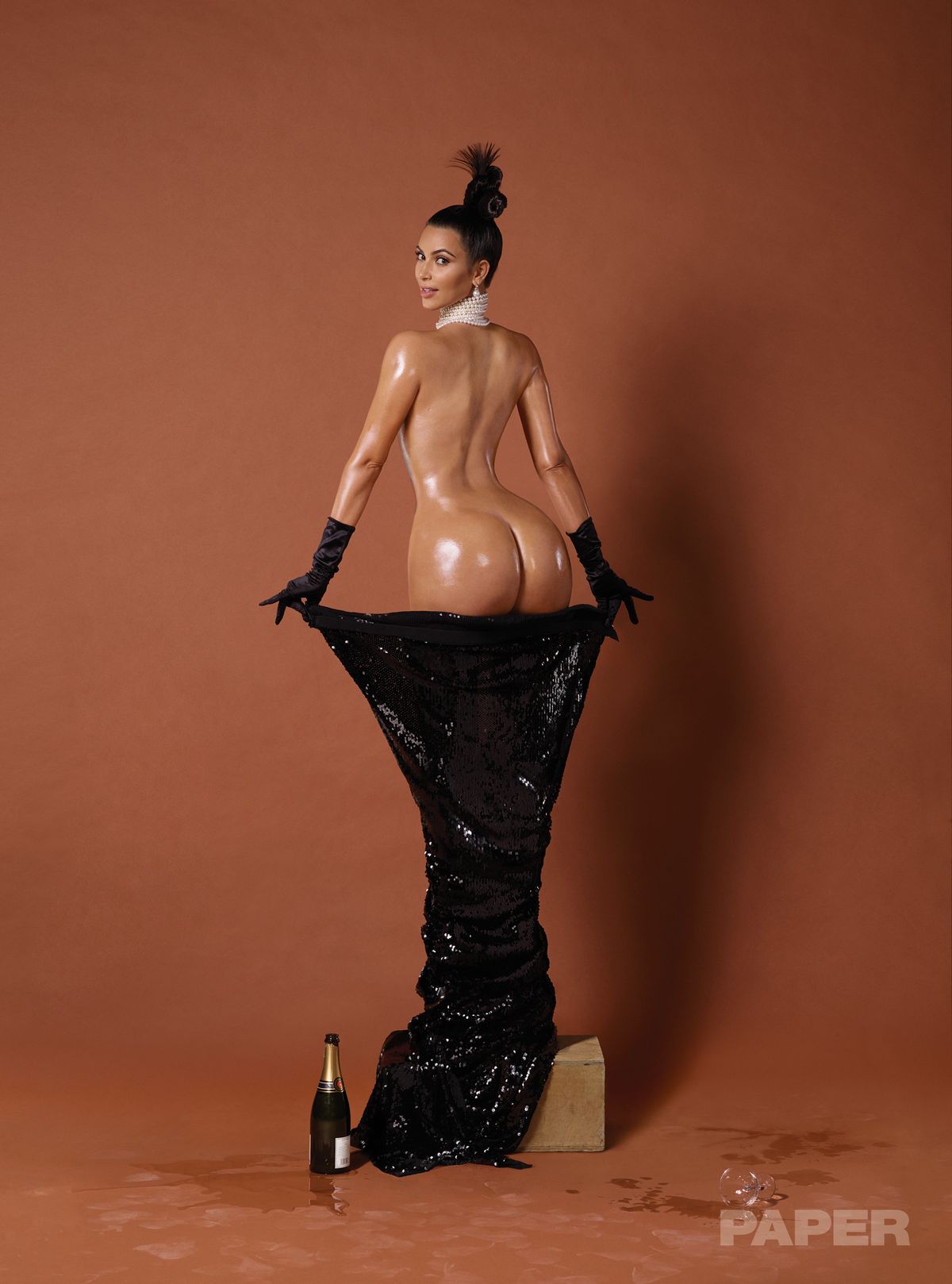 Kim Kardashian Porn With Captions - Kim Kardashian on the Cover of PAPER Break the Internet - PAPER Magazine