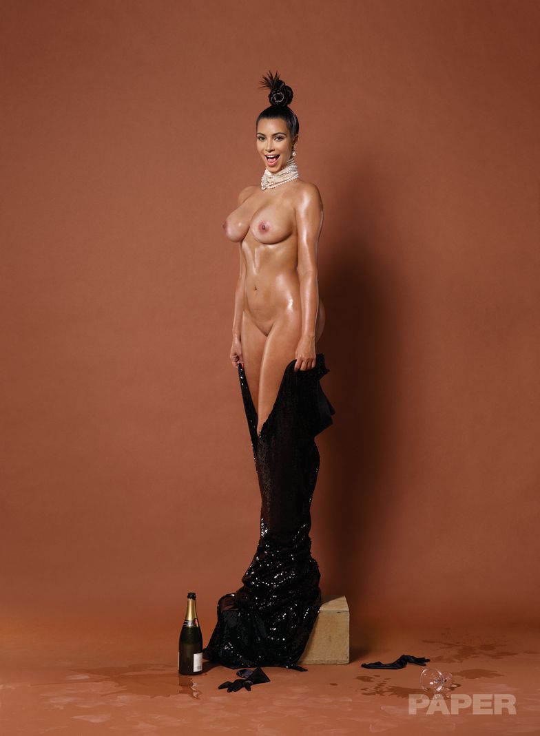 784px x 1069px - Kim Kardashian on the Cover of PAPER Break the Internet - PAPER