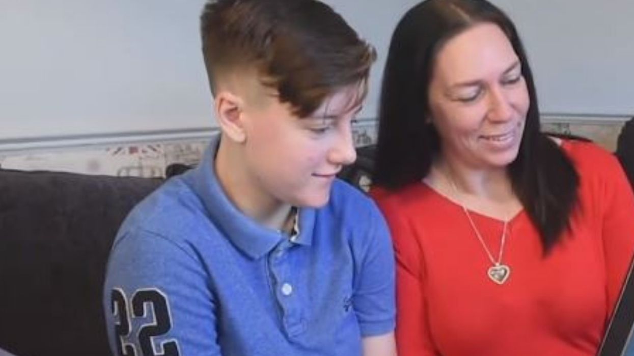 London Teen Secretly Comes Out as Transgender Overnight—And His Parents' Reaction Is Truly Inspiring ❤️