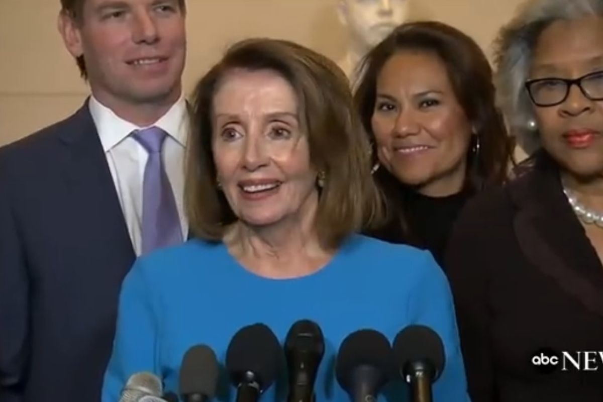 New York Times JUST CAN'T STOP Sh*tting On Nancy Pelosi!