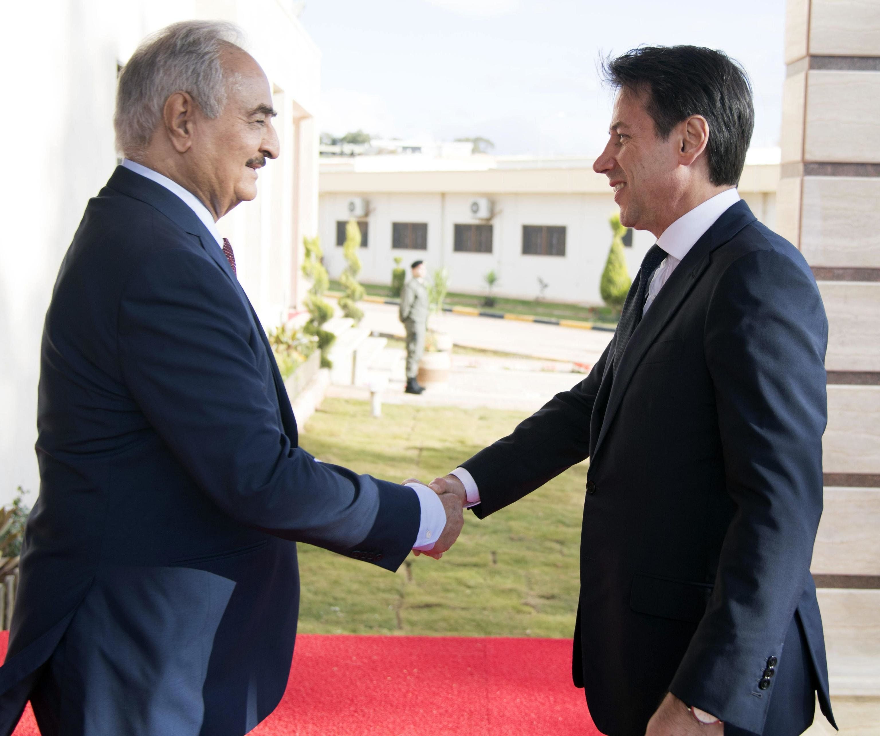 Gli Stati Uniti si muovono in Ciad per sostenere Haftar e l'Italia in Libia