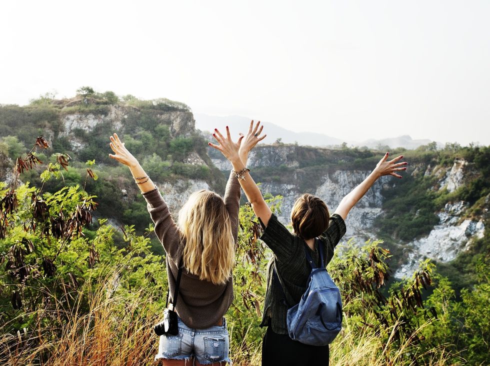 3 Ways to Keep A Long Distance Friendship Going