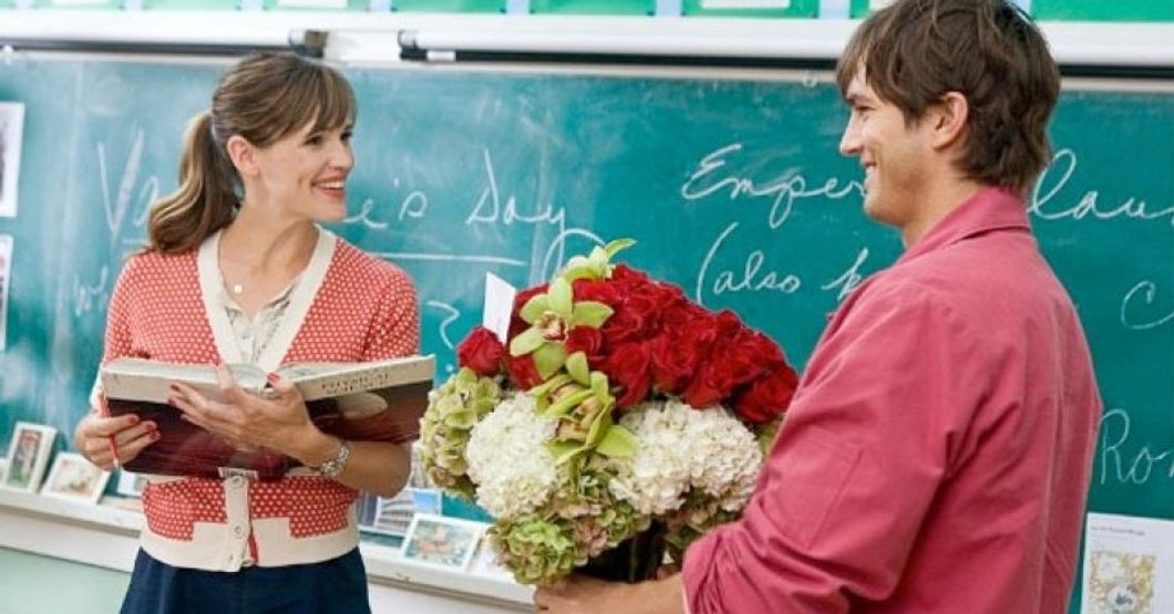 12 Gifts To Give Your Girlfriend On Valentine S Day