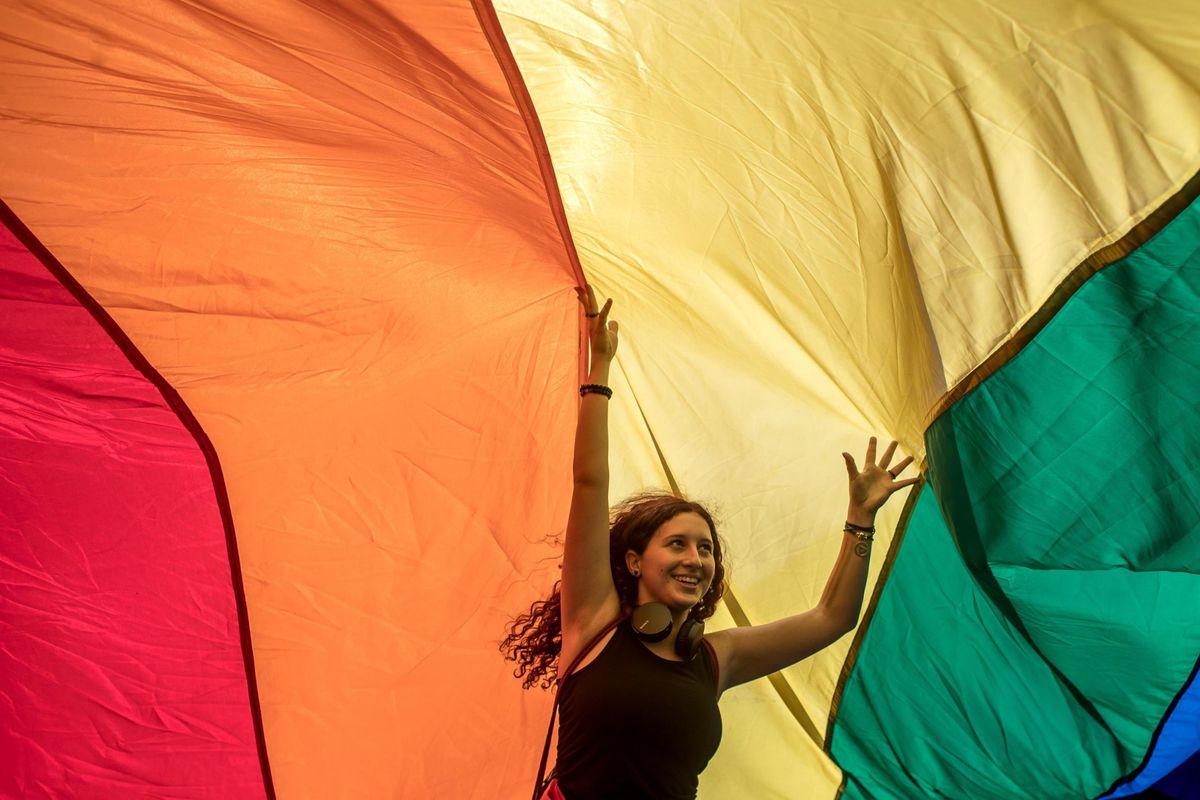 Appello Lgbt contro il prof di Oxford: «Cattolico e omofobo, dev’essere cacciato»