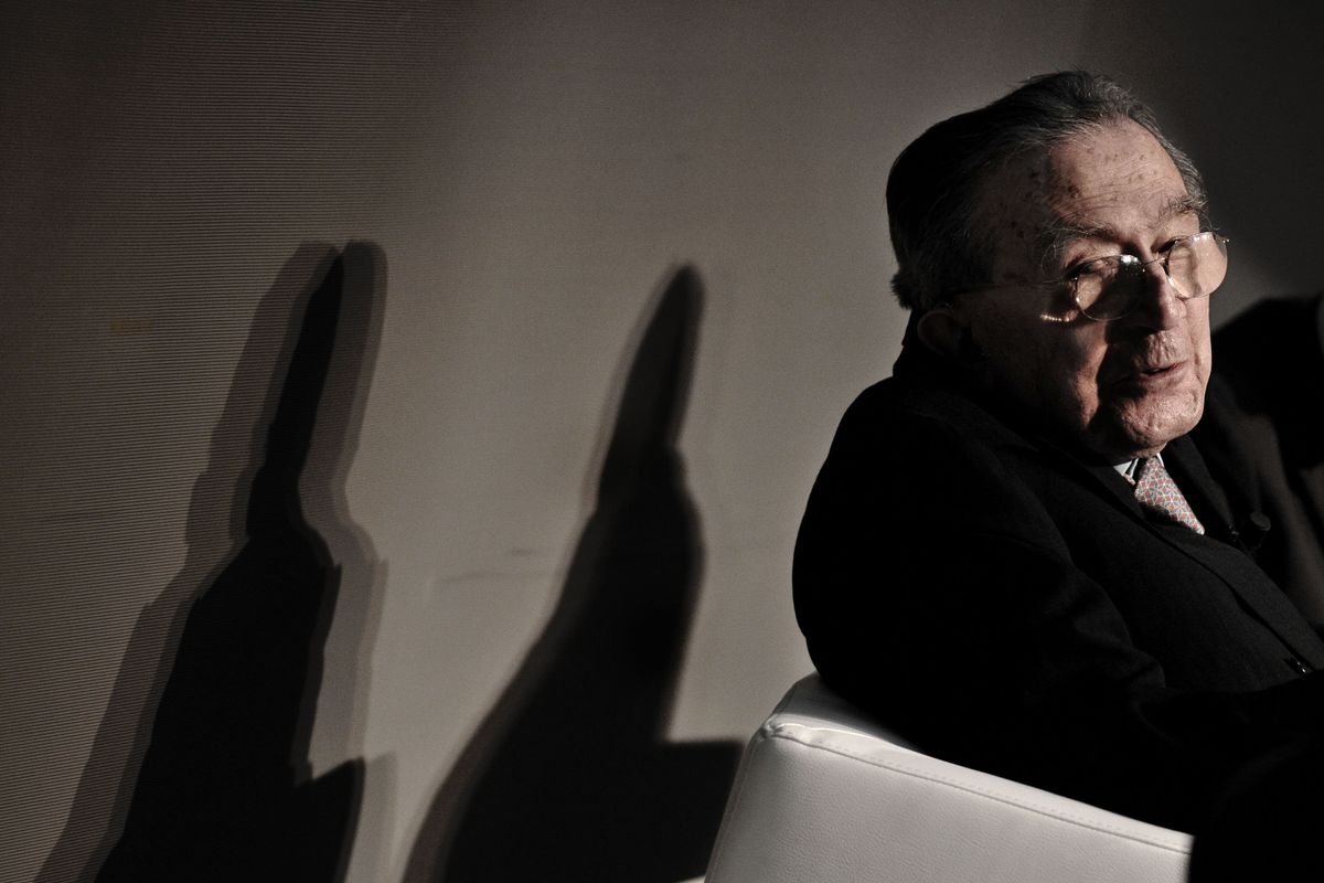 Andreotti, simbolo della Roma di potere e di sacrestia che ingessò lo Stato