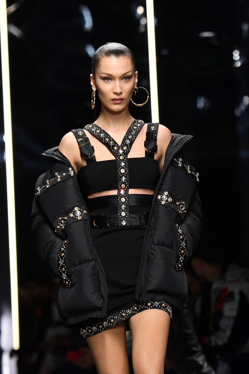 Versace Debuts BDSM-Inspired Looks for Fall/Winter 2019 - PAPER Magazine