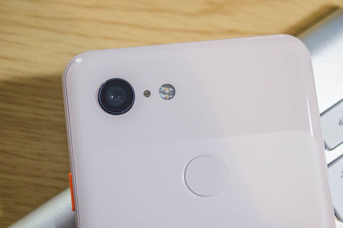 A smaller Pixel 3 Lite is coming and it just leaked in a big way