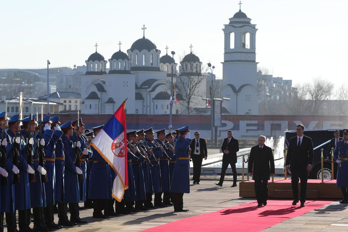 Putin va in Serbia per dividere in due la Bosnia e mettere paletti alla Cina