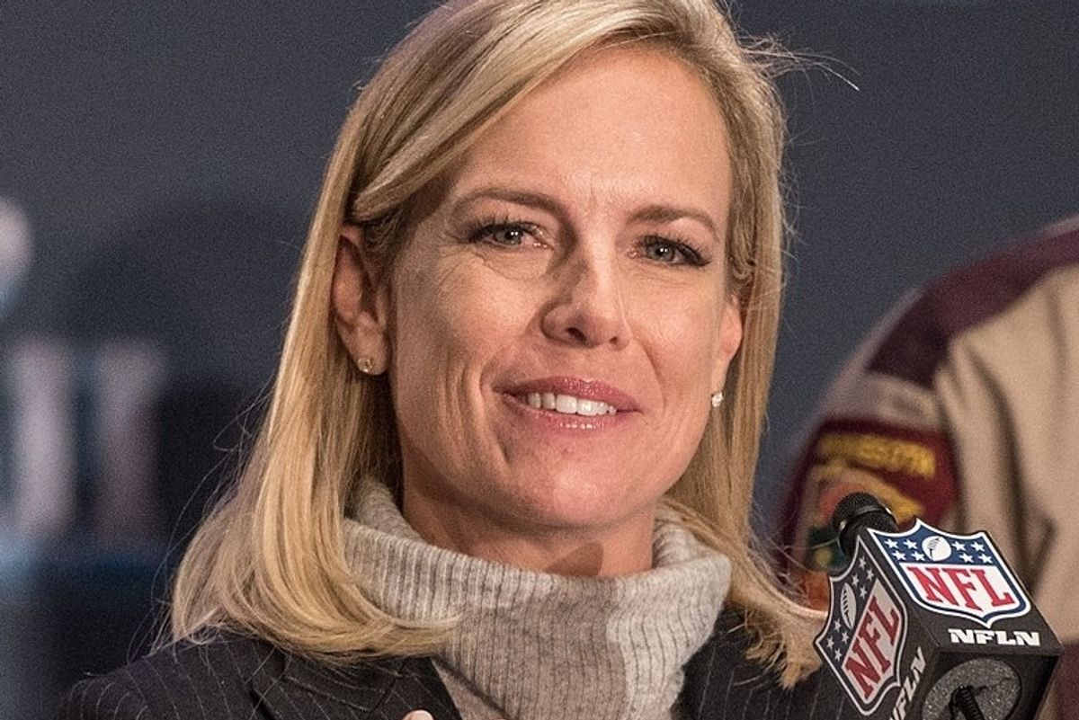 Kirstjen Nielsen Lied To Congress About Family Separation? LOCK HER UP!
