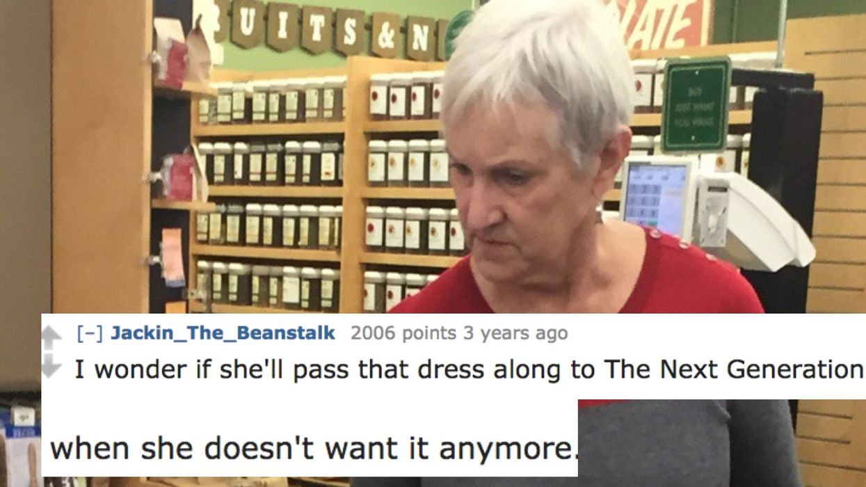 Woman's Christmas Sweater Looks Like A 'Star Trek' Starfleet Uniform—And The Internet Pounced 😂