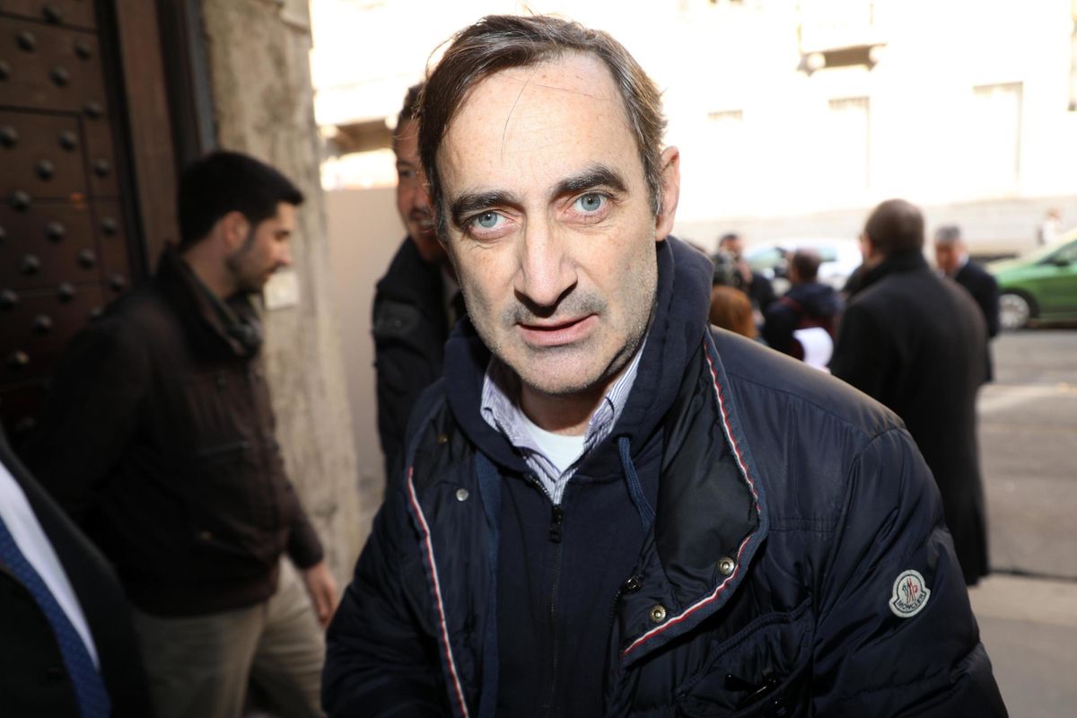 Bambini delle elementari in gita al centro sociale occupato