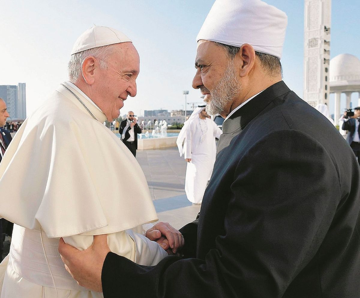 «Dio non chiede mai di uccidere» Il Papa strappa il sì di mezzo islam