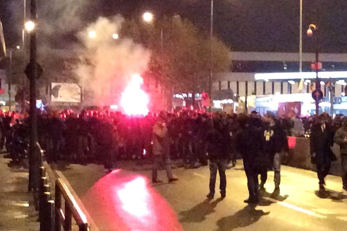 Un morto e quattro feriti. Il peggio degli ultrà si è radunato a San Siro con mazze e roncole