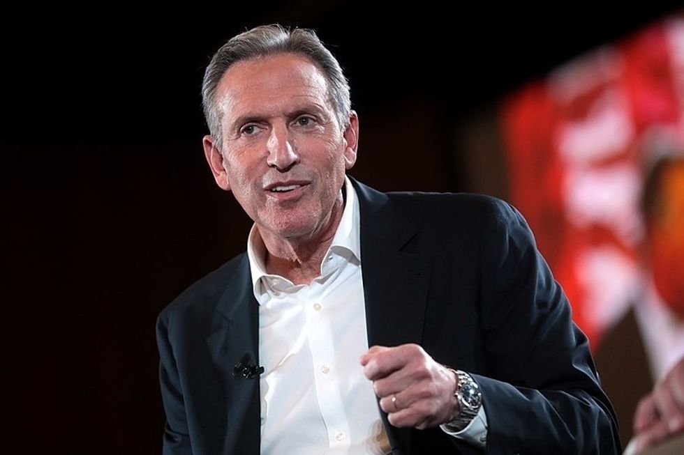 https://commons.wikimedia.org/wiki/File:Howard_Schultz_(46210325284).jpg