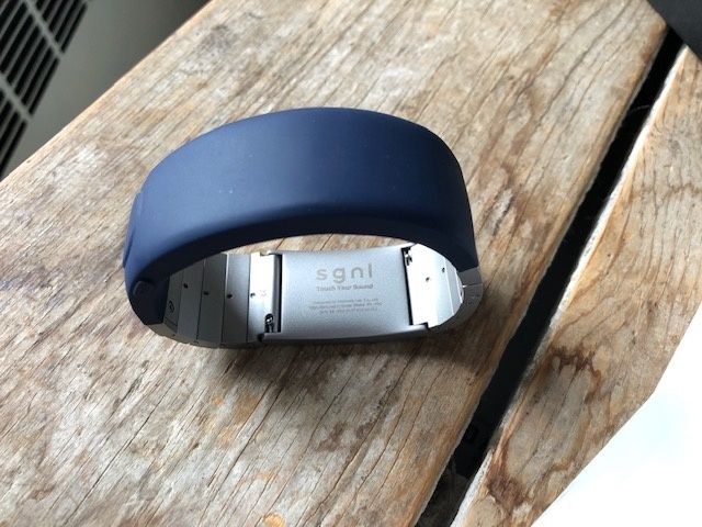 Sgnl Wristband Review Meant to answer calls from your finger the Kickstarter device wouldn t answer one