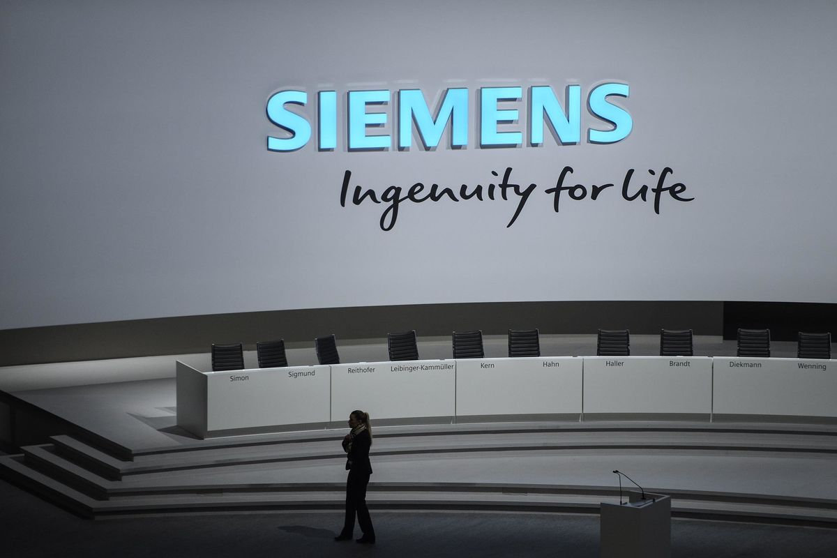 L’Ue boccia le nozze fra Alstom e Siemens. Parigi e Berlino: «Regole da rifare»
