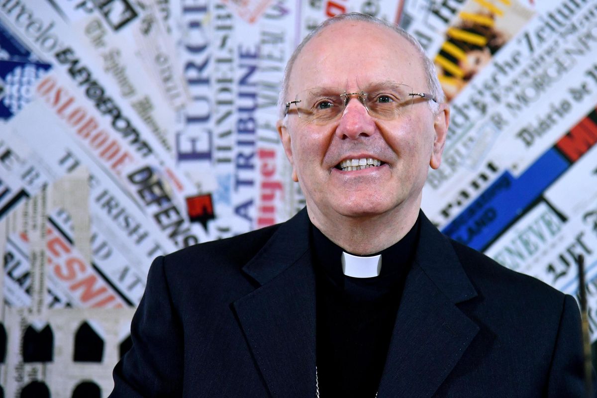 Promosso Galantino: ora avrà in mano le chiavi del forziere della Santa sede