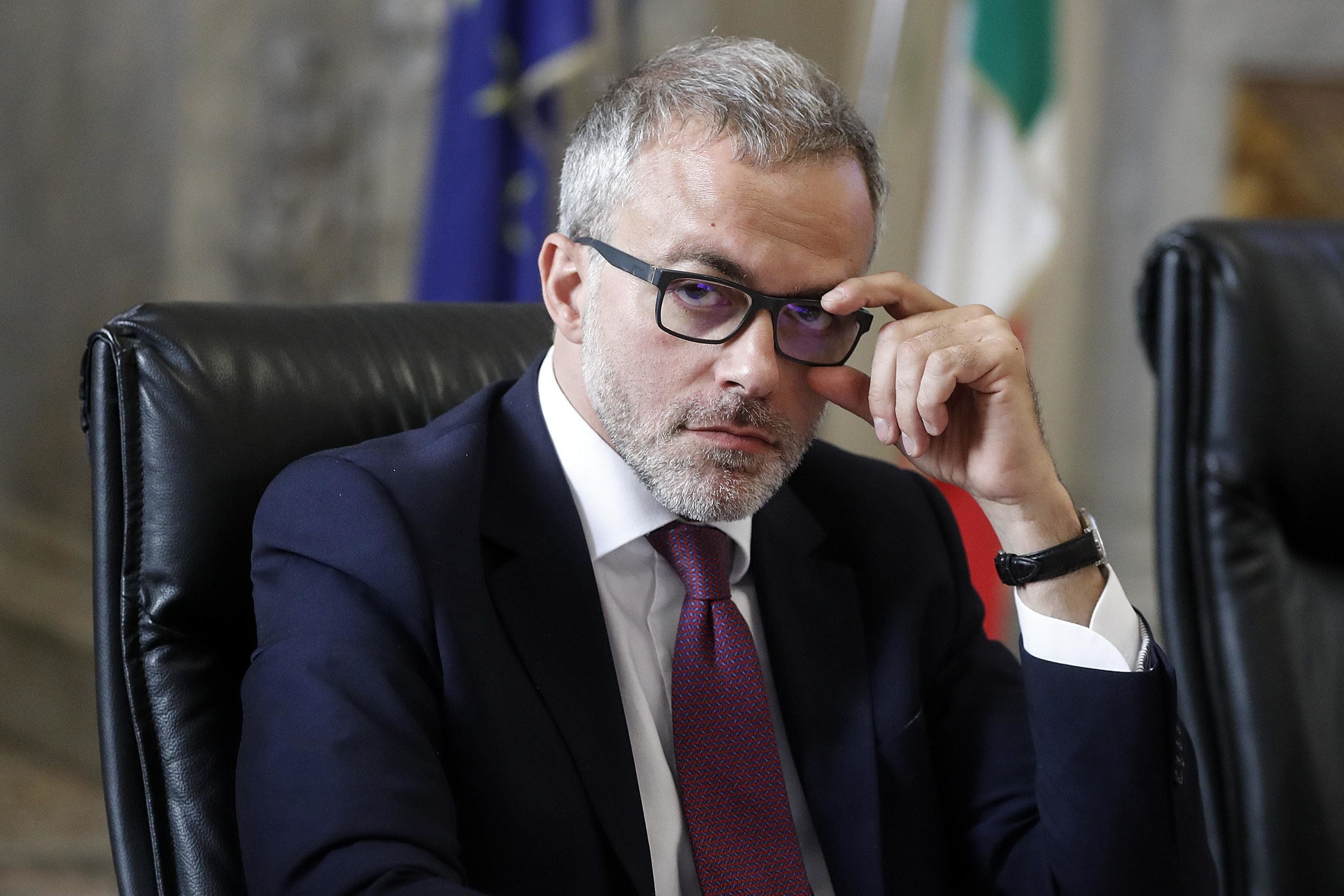 Due dimissioni pesanti incombono sulla conferma di Ruffini alle Entrate