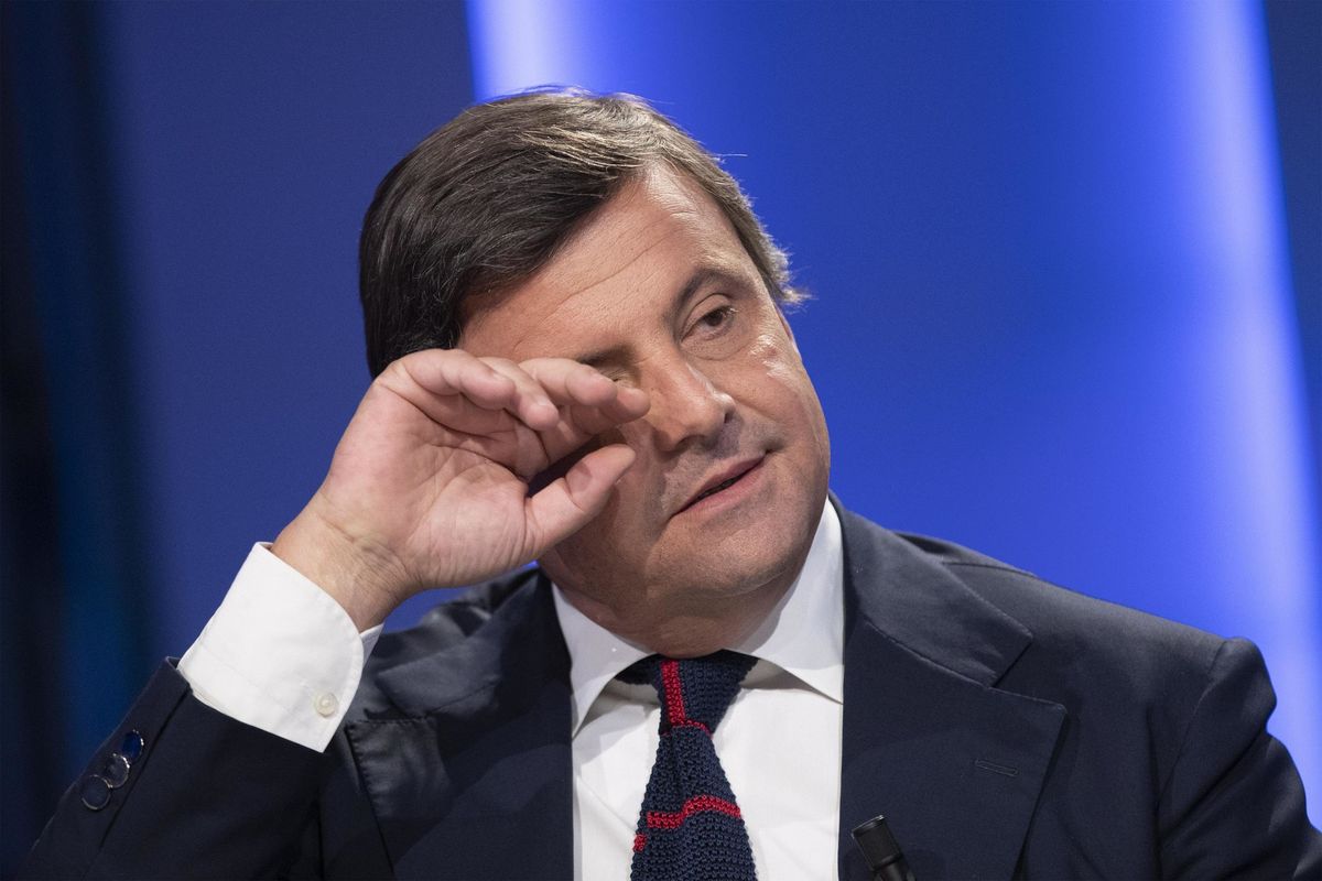 Tagliati i fondi al pensatoio di Carlo Calenda