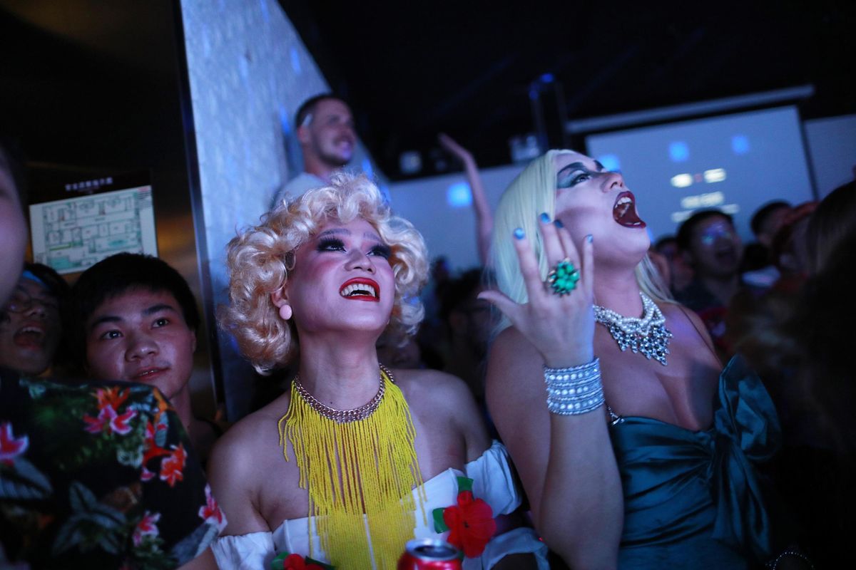 Arriva pure in Italia il bignami gender per l’indottrinamento degli psicologi