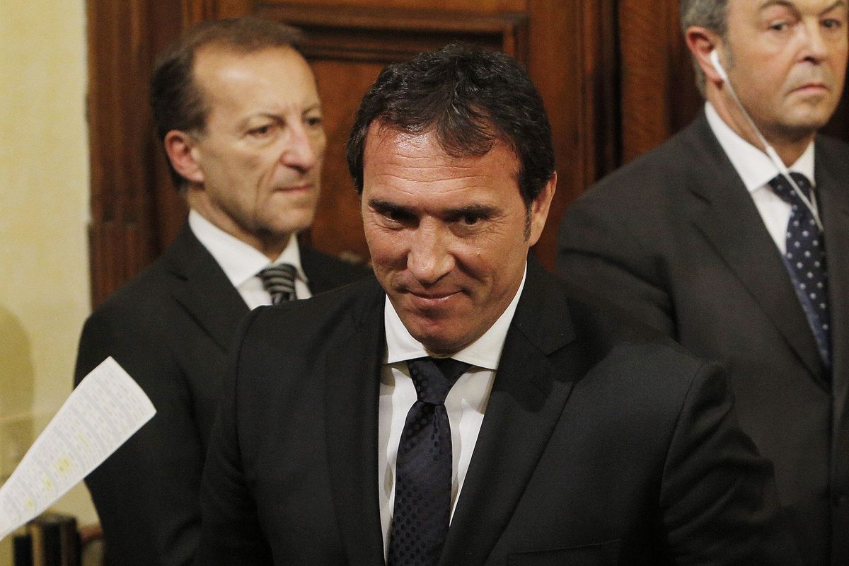 I  vitalizi proliferano: l'ex sottosegretario di Renzi
 lo prenderà a 55 anni