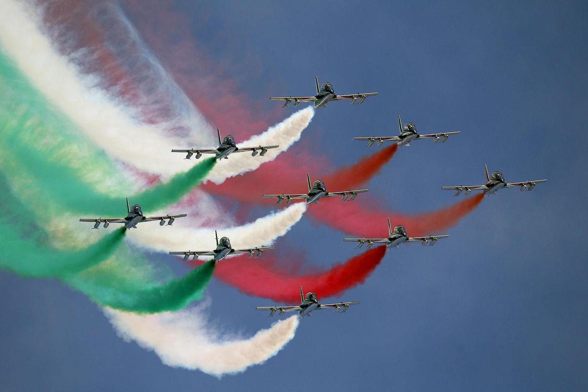 Il governo ha privatizzato le Frecce Tricolori?
