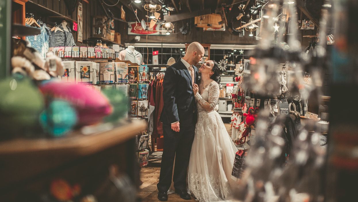 This couple took their wedding photos at Cracker Barrel, and they are gorgeous