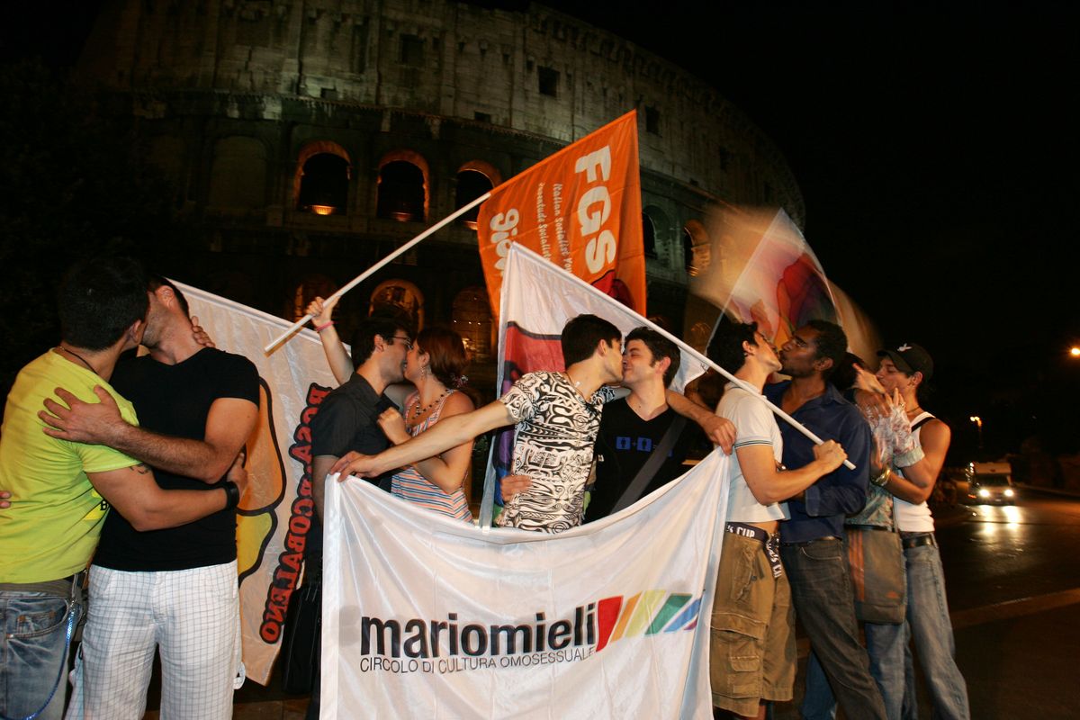 Il film sul vate dei pedofili è un caso. La Lega chiede la revoca dei fondi