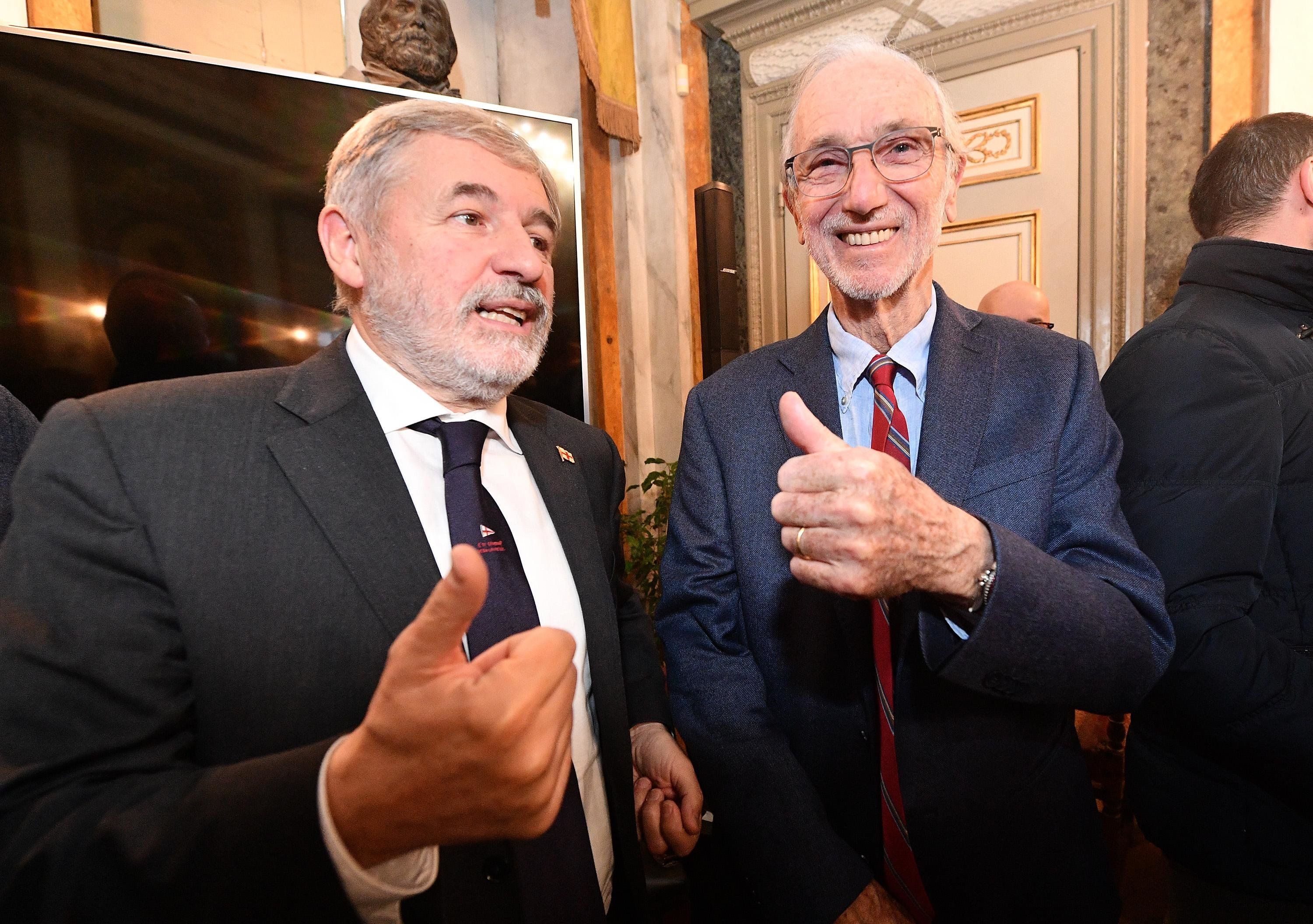 Un anno di lavori e 202 milioni di euro per far rinascere il ponte di Genova