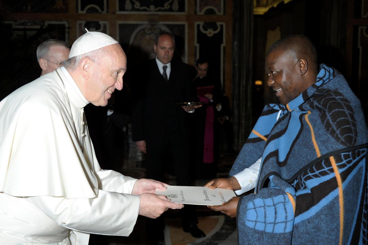 Gli stranieri sono benvenuti. I delinquenti no