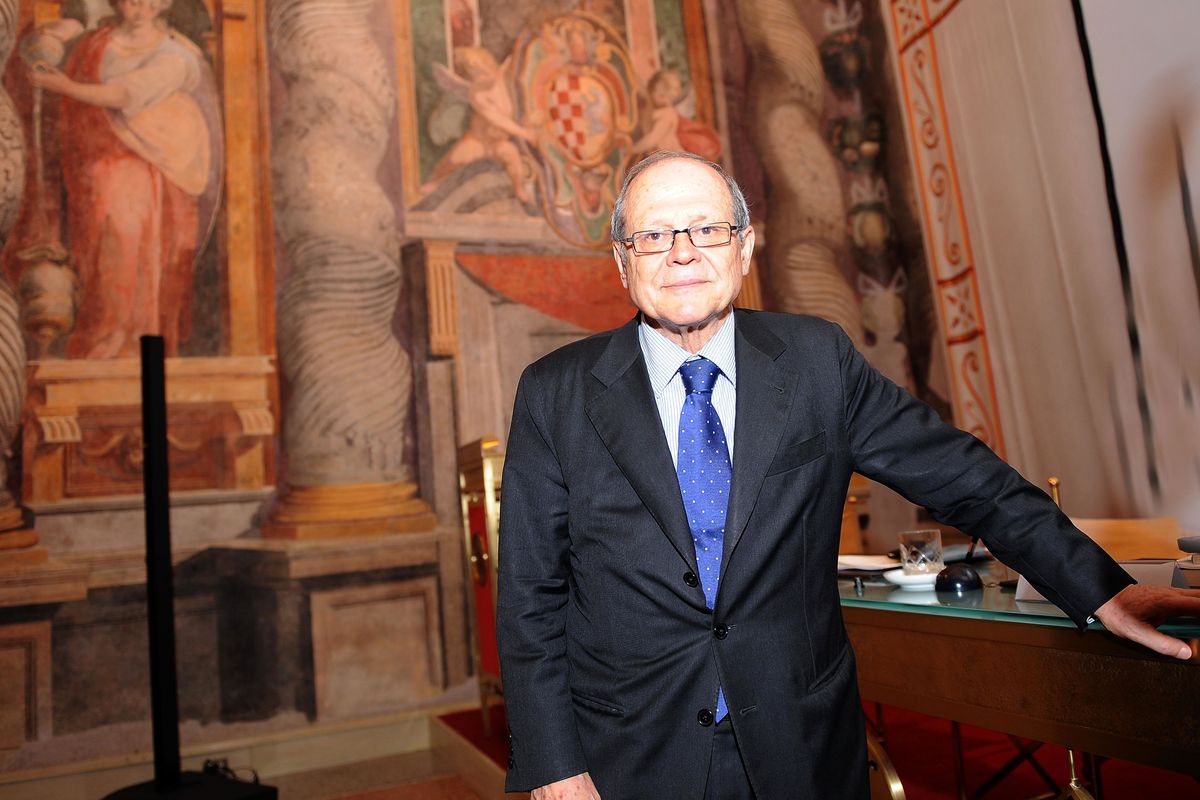 Sinistra pro reddito di cittadinanza solo se lo avranno pure i migranti