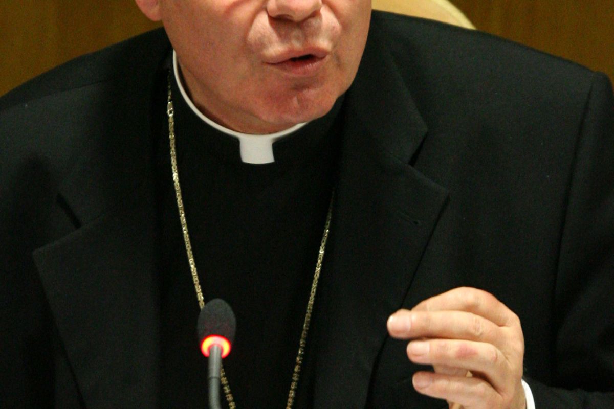 Attivista Lgbt inguaia il cardinale: «Ha benedetto la mia unione gay»