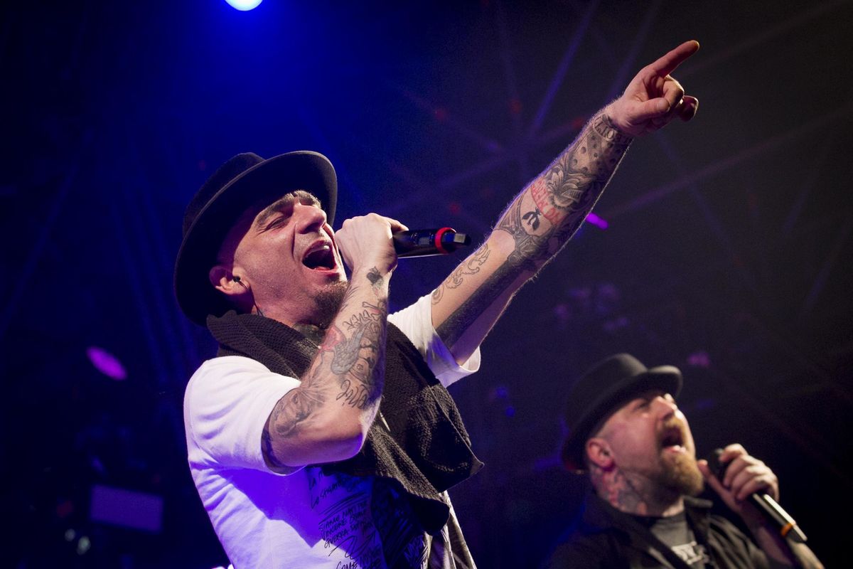 J-Ax fa l’inno hip hop alla provetta. Ma il «diritto al figlio» non esiste