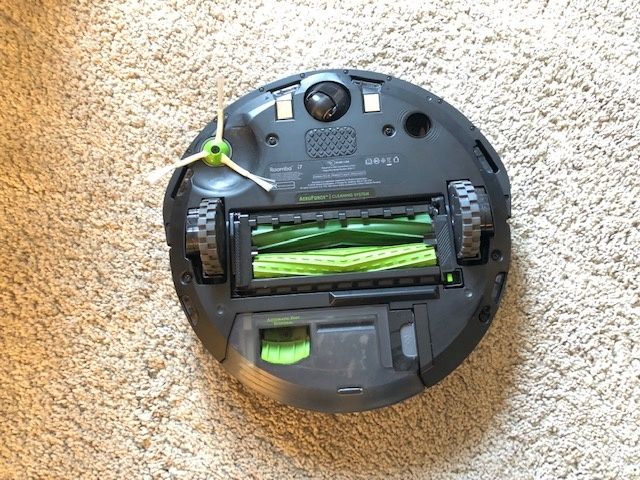 iRobot Roomba i7 Hands On Review This vacuum cleans itself