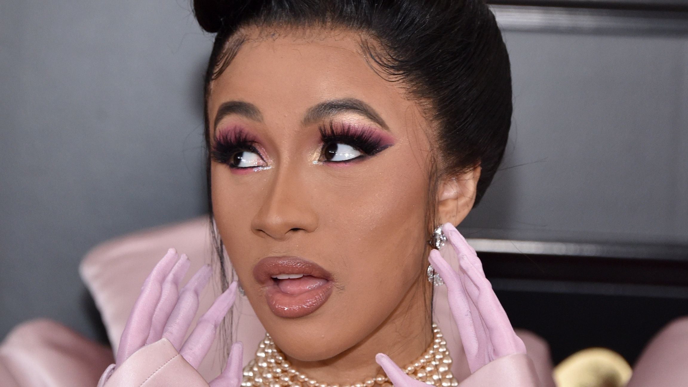 Cardi B Wears A Mugler Vintage Gown On The 61st Grammys Red Carpet - PAPER