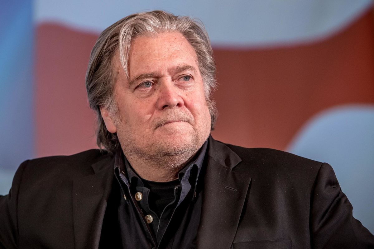 La sinistra nasconde l’eurofallimento e si inventa l’agente esterno Bannon