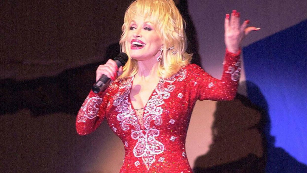 14 tweets that prove Dolly Parton is our queen