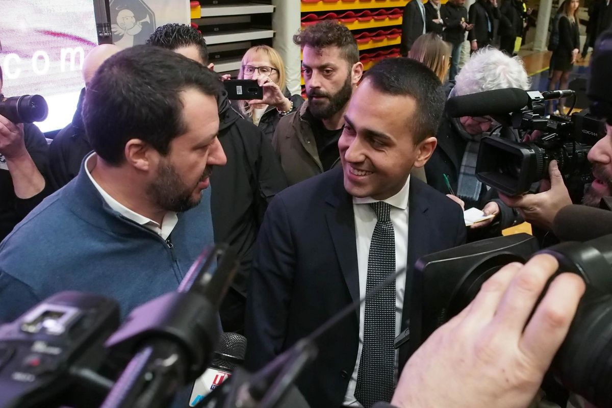 Di Maio: «Appoggiamo Matteo ma non quando attacca i magistrati»