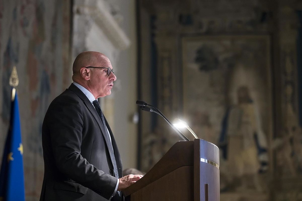 Le nomine dell’ultimissimo istante mettono all’angolo i fedeli di Grillo