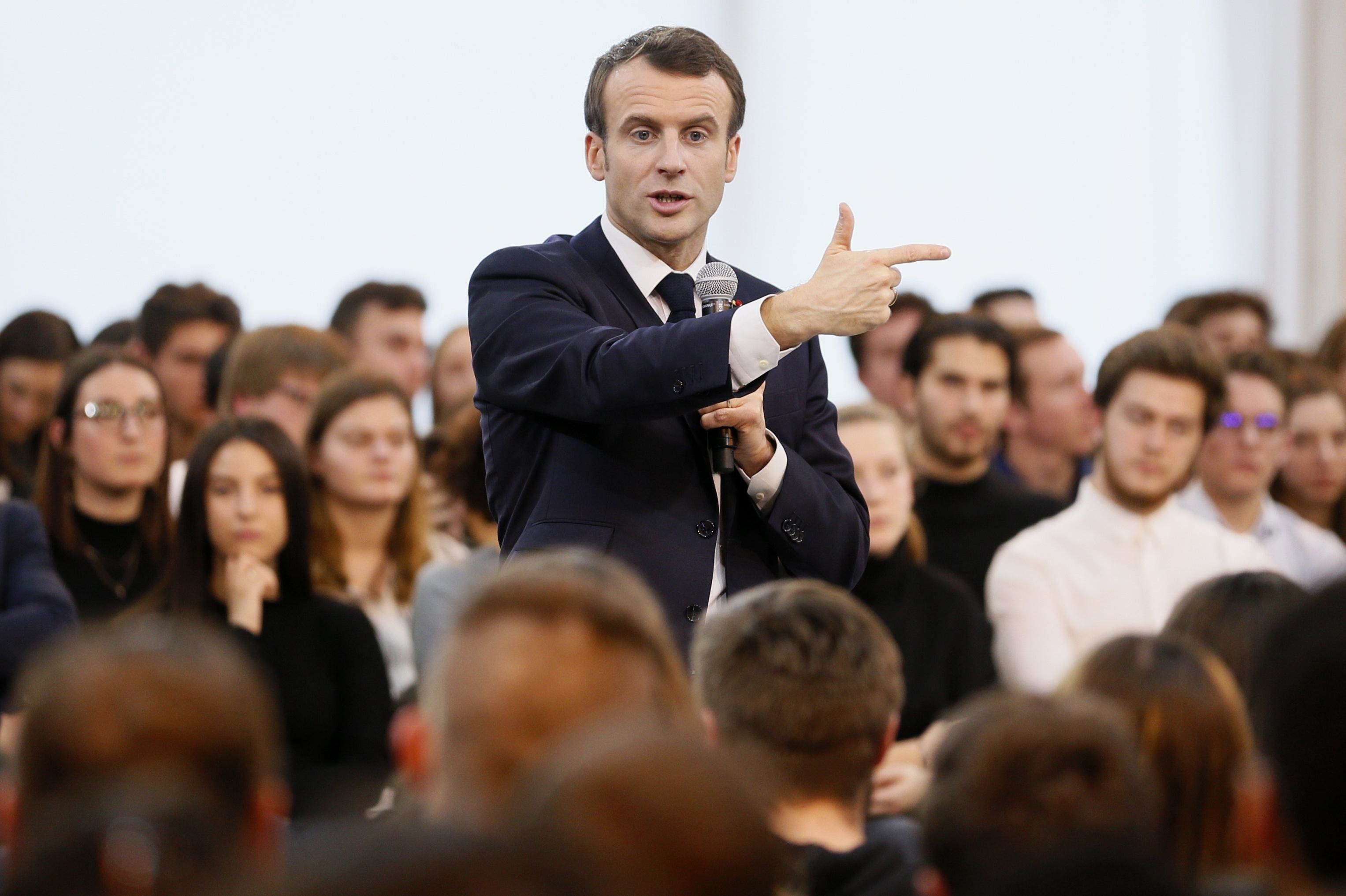 Se Di Maio segue Macron farà la fine di Monti