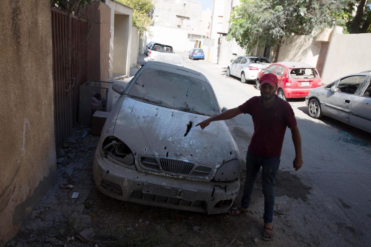 I ribelli assaltano il centro di Tripoli. Conte: «Nessuna missione italiana»