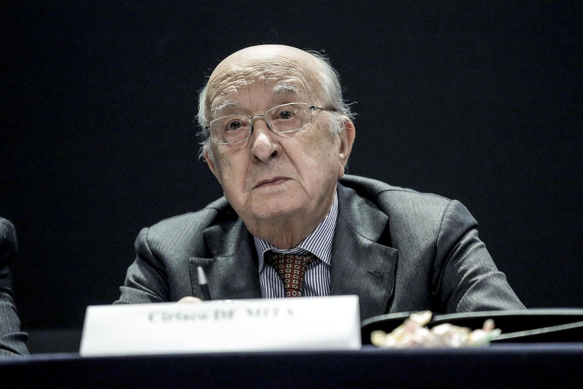Il tramonto di un Narciso gonfio e dispettoso