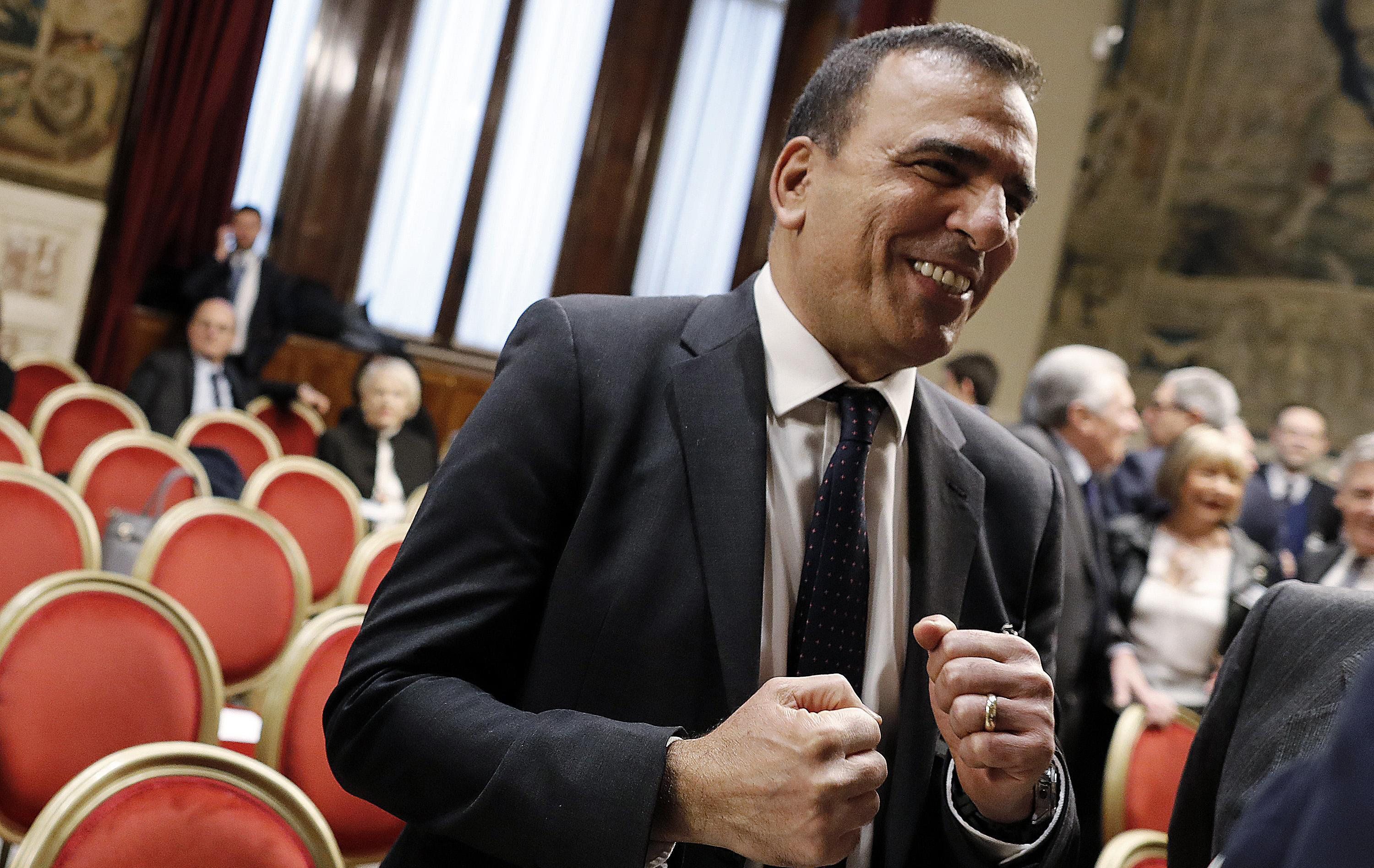 Il Tar congela la multa da 74 milioni. Gode Tim e pure un po’ il Biscione