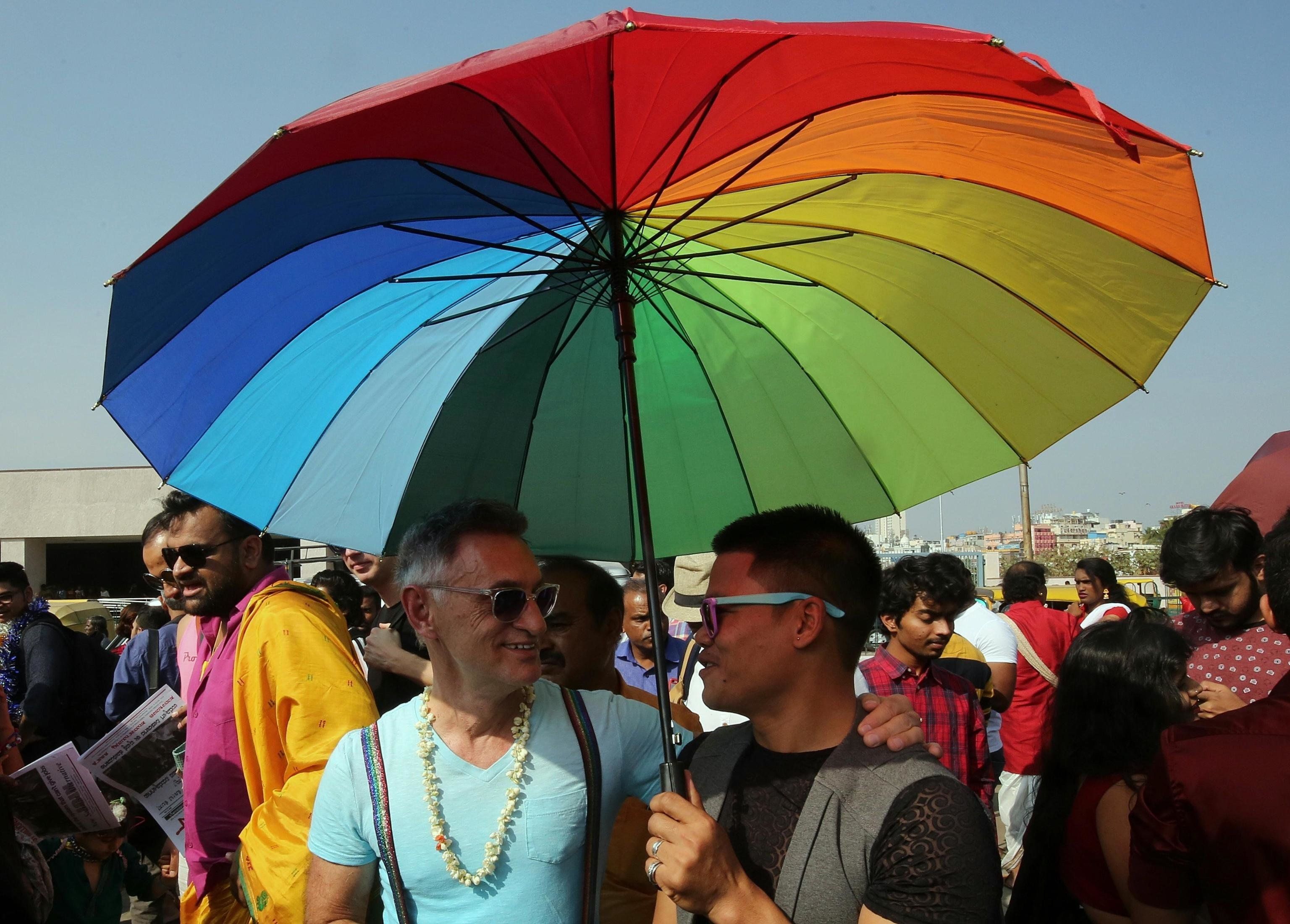 La Corte Ue decide: le nozze gay valgono anche nei Paesi che non le prevedono