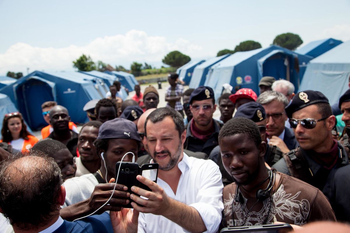Inizia la sfida all’Ue sul tema migranti. L’obiettivo è superare il Trattato di Dublino