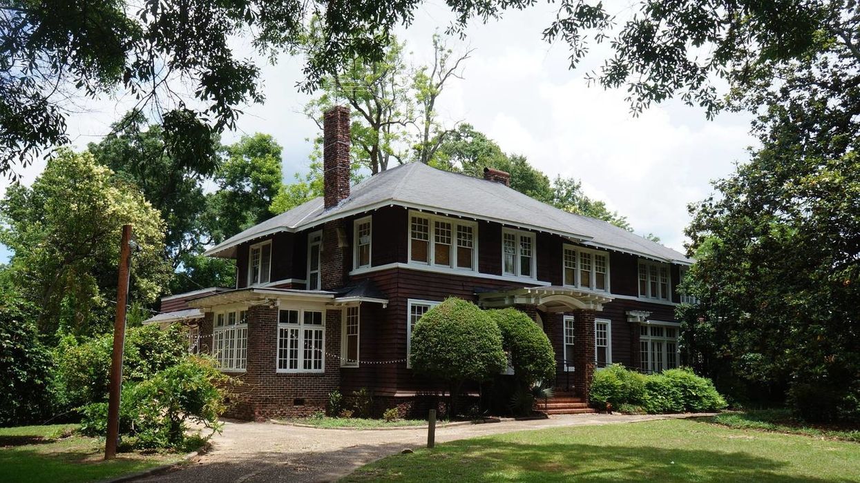 You can stay a night in this Alabama museum dedicated to F. Scott Fitzgerald