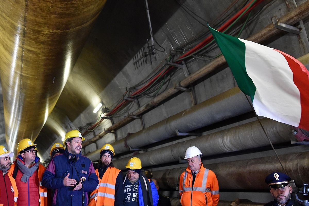 I grillini non hanno i voti per uscire dal tunnel